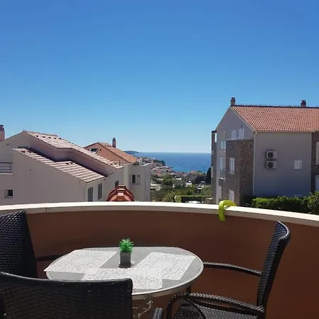 Apartment Rupe Primosten