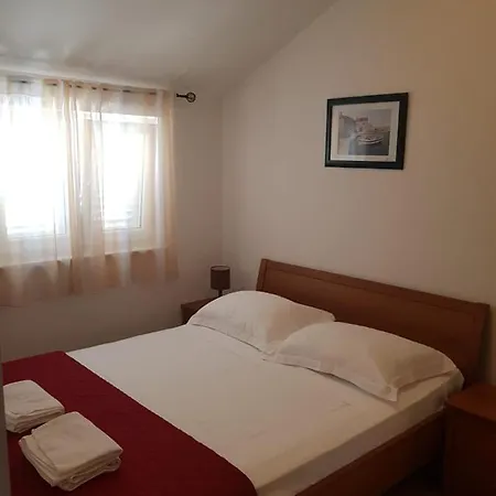 Rupe Apartment Primosten