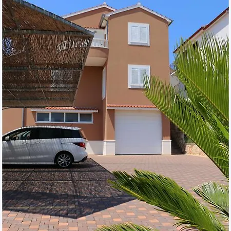 Apartment Rupe